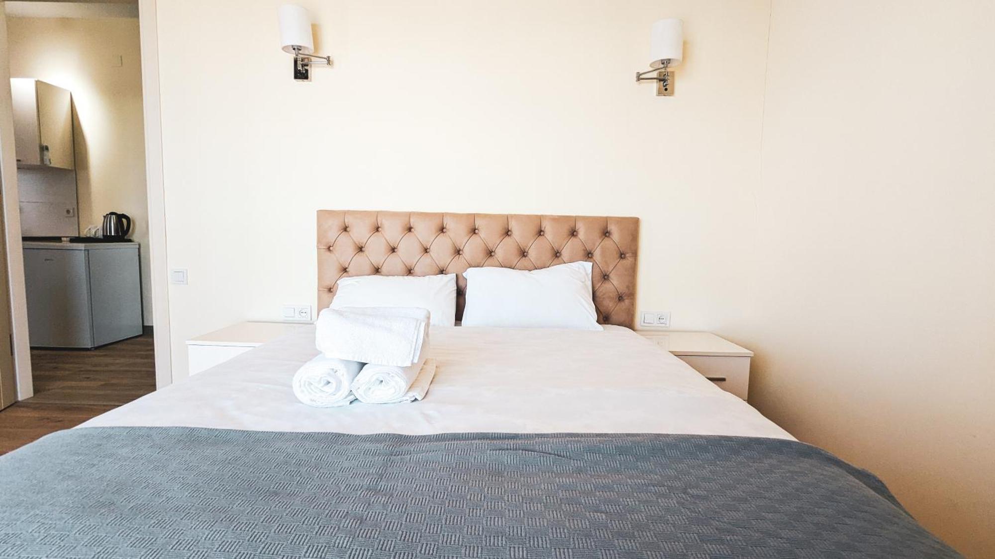 Gg Aparthotel バトゥーミ エクステリア 写真